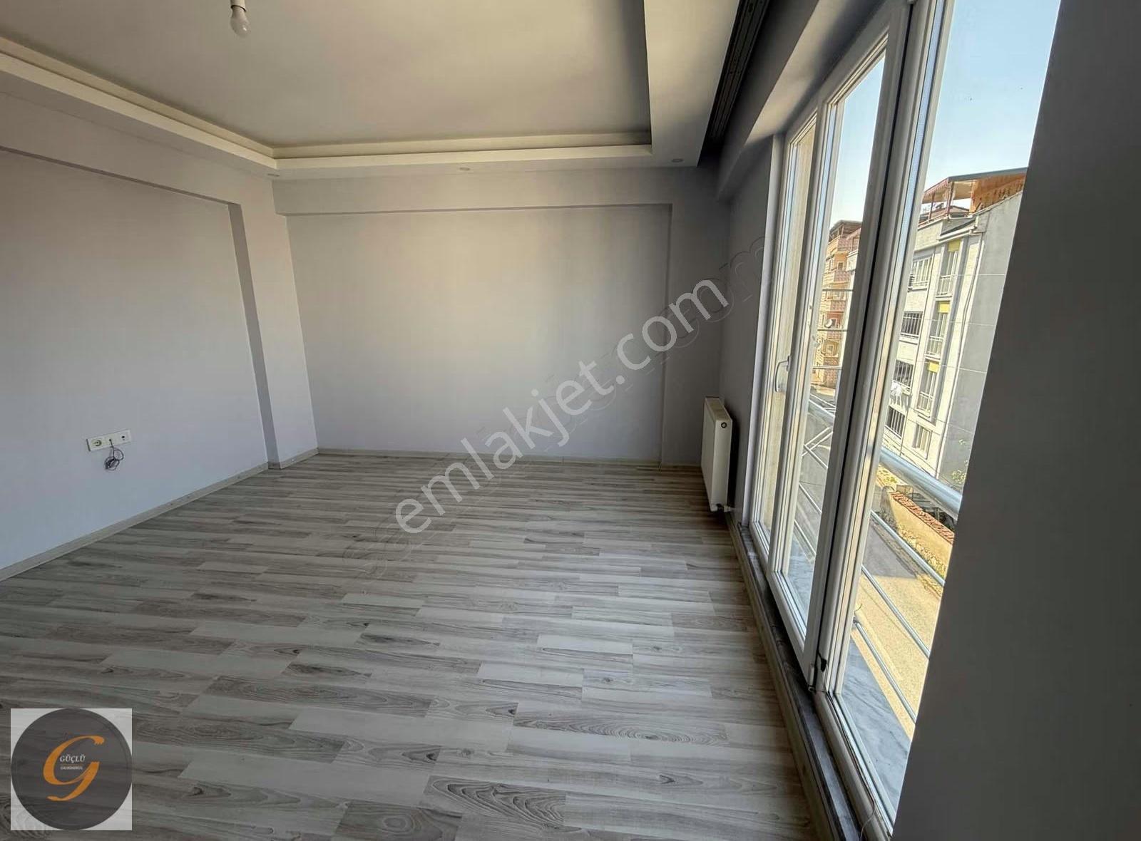 Yenice Merkezde Asansörlü 3+1 Arakat Kiralık Daire - Görsel 13