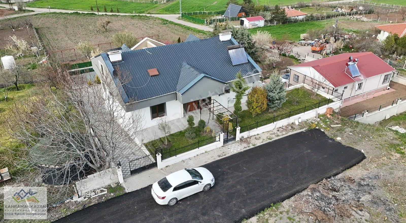K.kazan Gyo'dan 8+1 Satılık Lüks Villa - Görsel 13