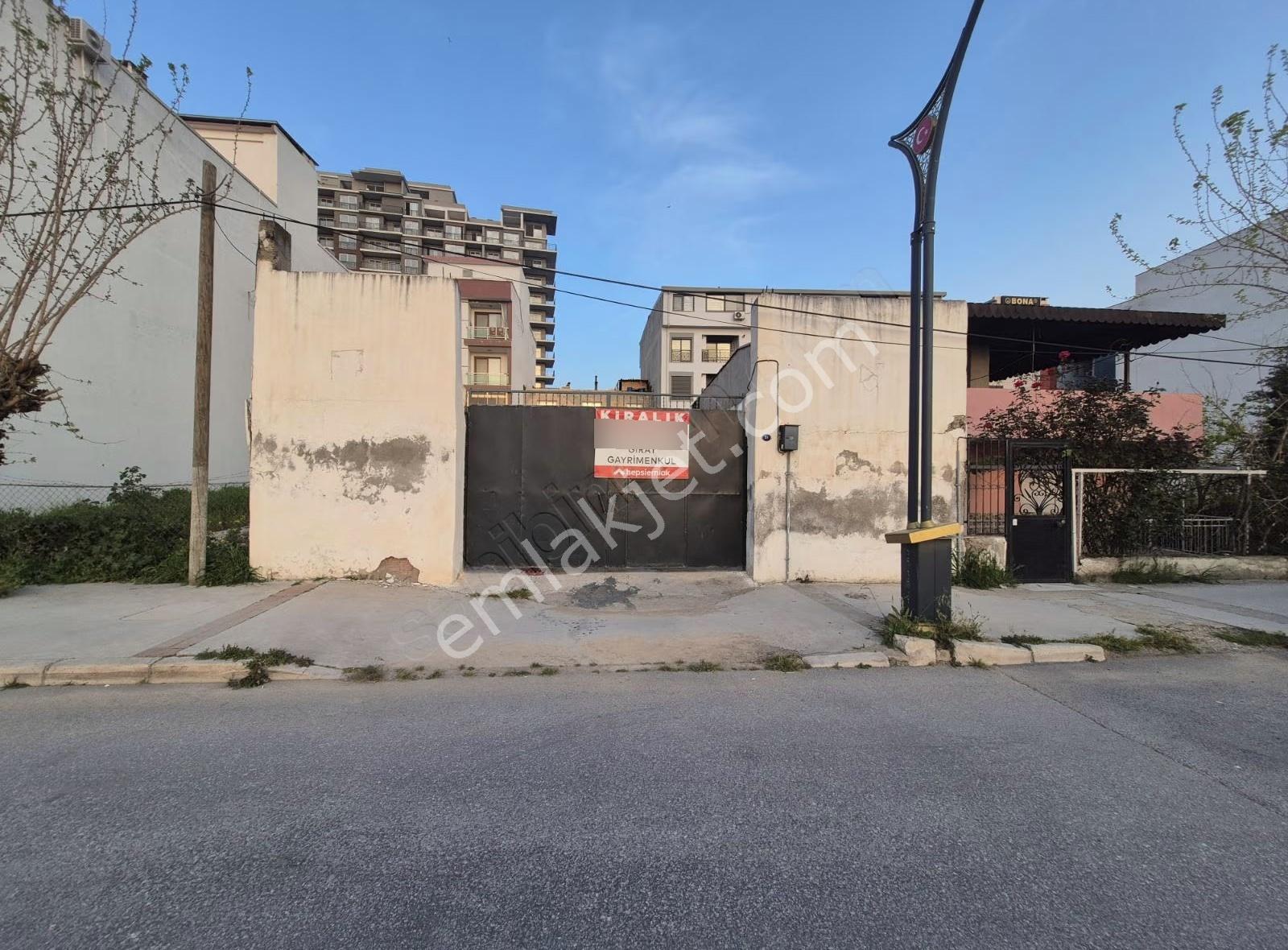 Ulukent Merkezde, 265m² Kiralık İş Yeri (depo/atölye/ofis)