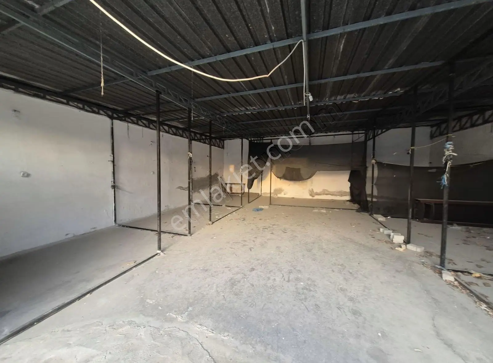 Ulukent Merkezde, 265m² Kiralık İş Yeri (depo/atölye/ofis) - Görsel 2