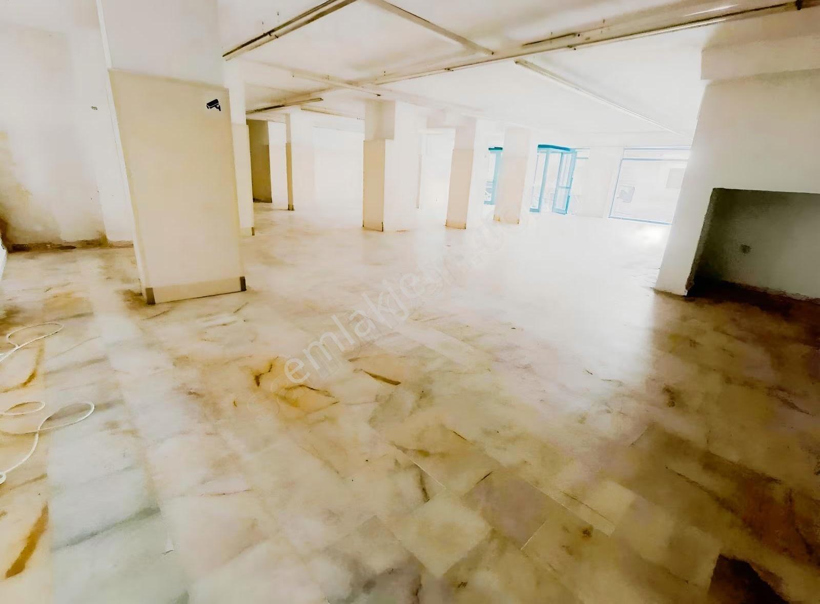 Alibeyköy-güzeltepede Caddye Paralelsokakta 500m2 Kiralik Dükkan - Görsel 11