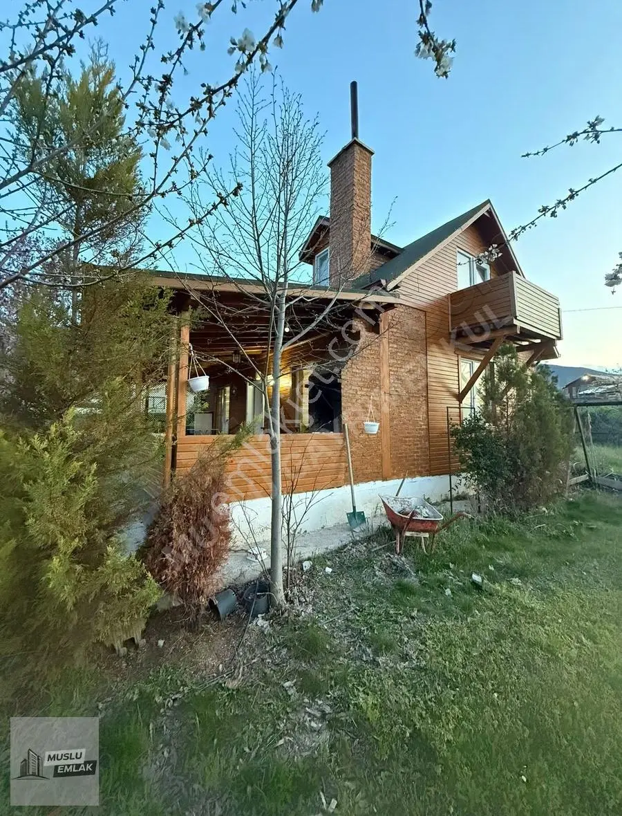 Kılıçören Köyü'nde Satılık 2 Katlı Villa & Hobi Bahçesi