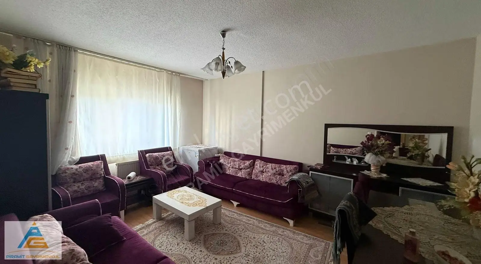 4.etap Piramit Çarşı Yanı Satılık 87m2 Daire