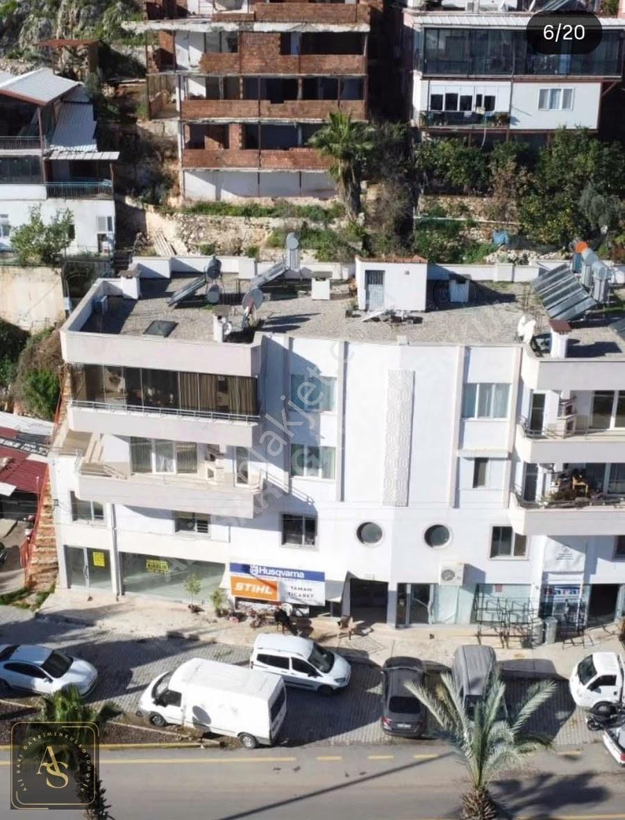 Ali Sarı Gayrimenkul'den Finike Otagar Yanında Kiralık İş Yeri - Görsel 3