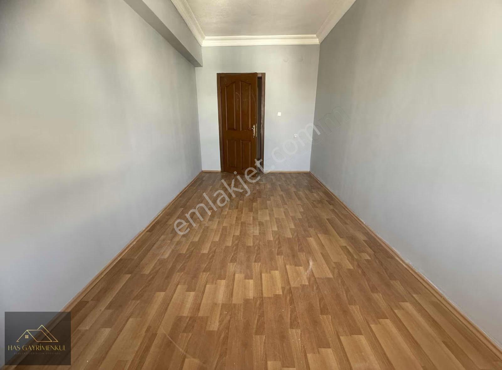 Has Gayrimenkul'den Sarayda Bağımsız Merkezde 3+1 Daire - Görsel 8