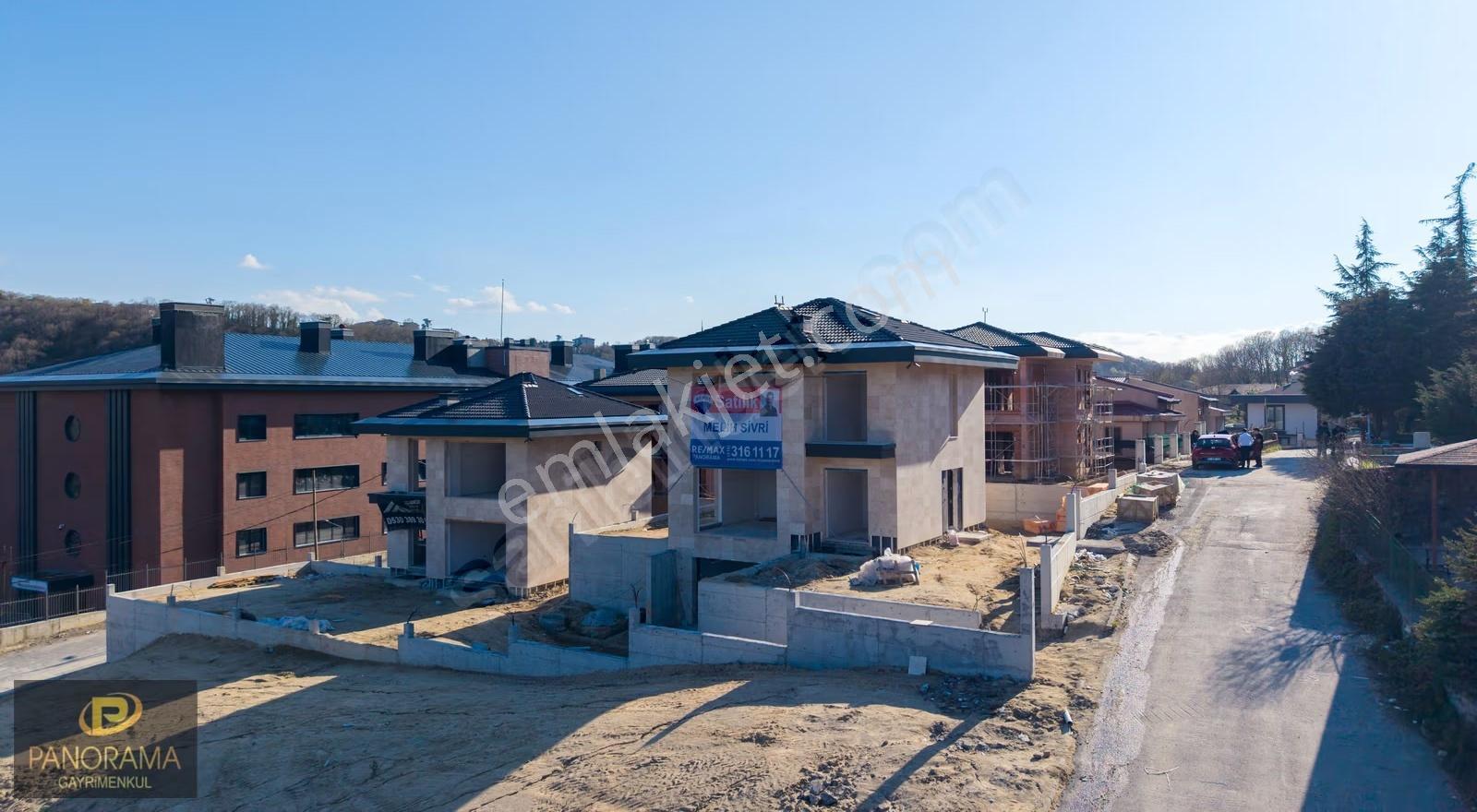 Beykoz Yavuz Selimde 440 M2 Arsa İçinde 6+1 Lüx Sıfır Villa - Görsel 33
