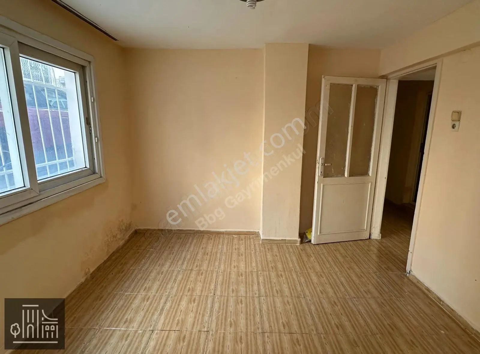 Acil Üçyol Meydan Yakını Atilla Mahallesinde 2+1 80m2 Klasik Dai - Görsel 5
