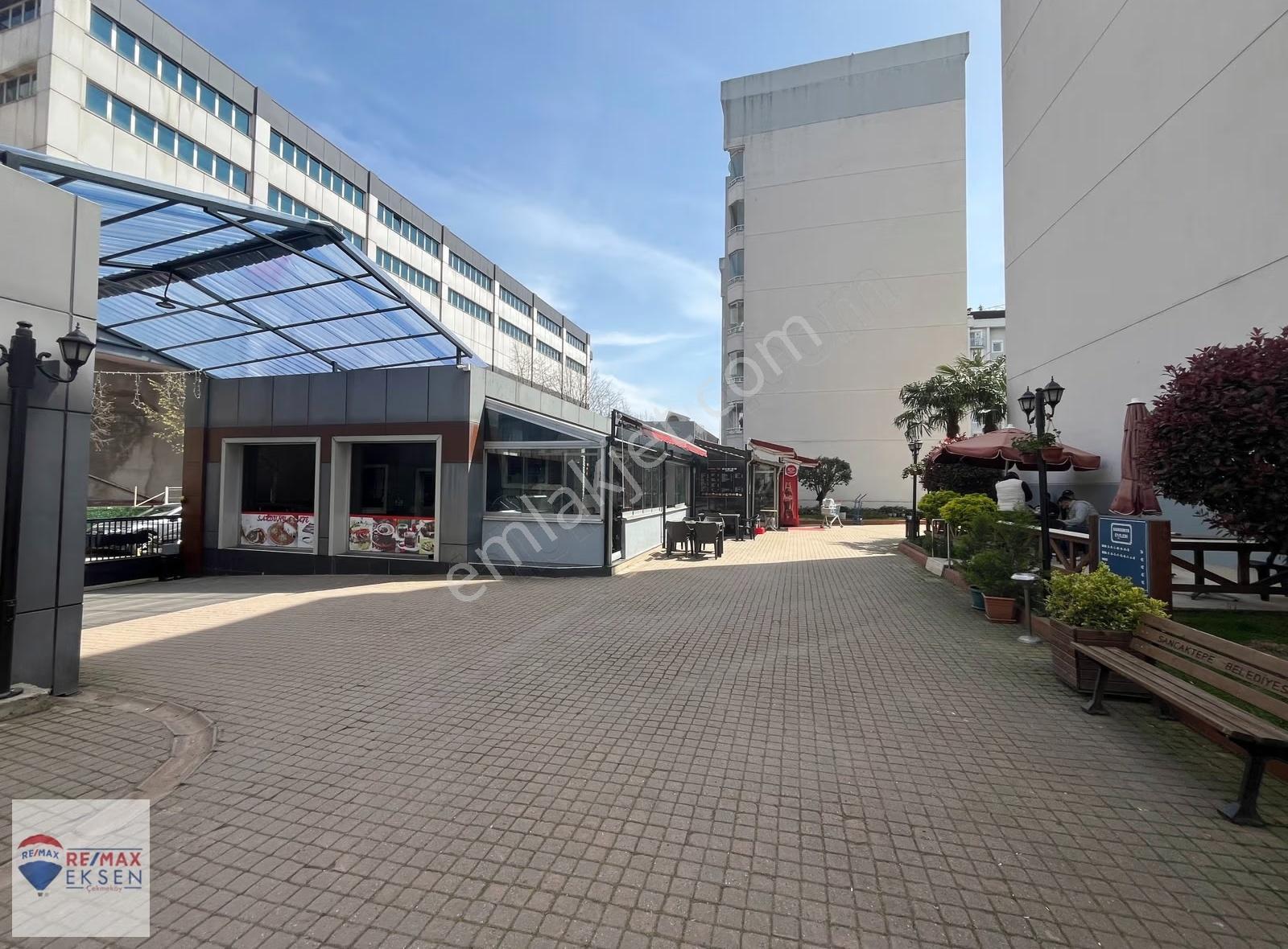 Sancaktepe Sardunya Evlerinde Kiralık 4+2 Dubleks Daire - Görsel 15