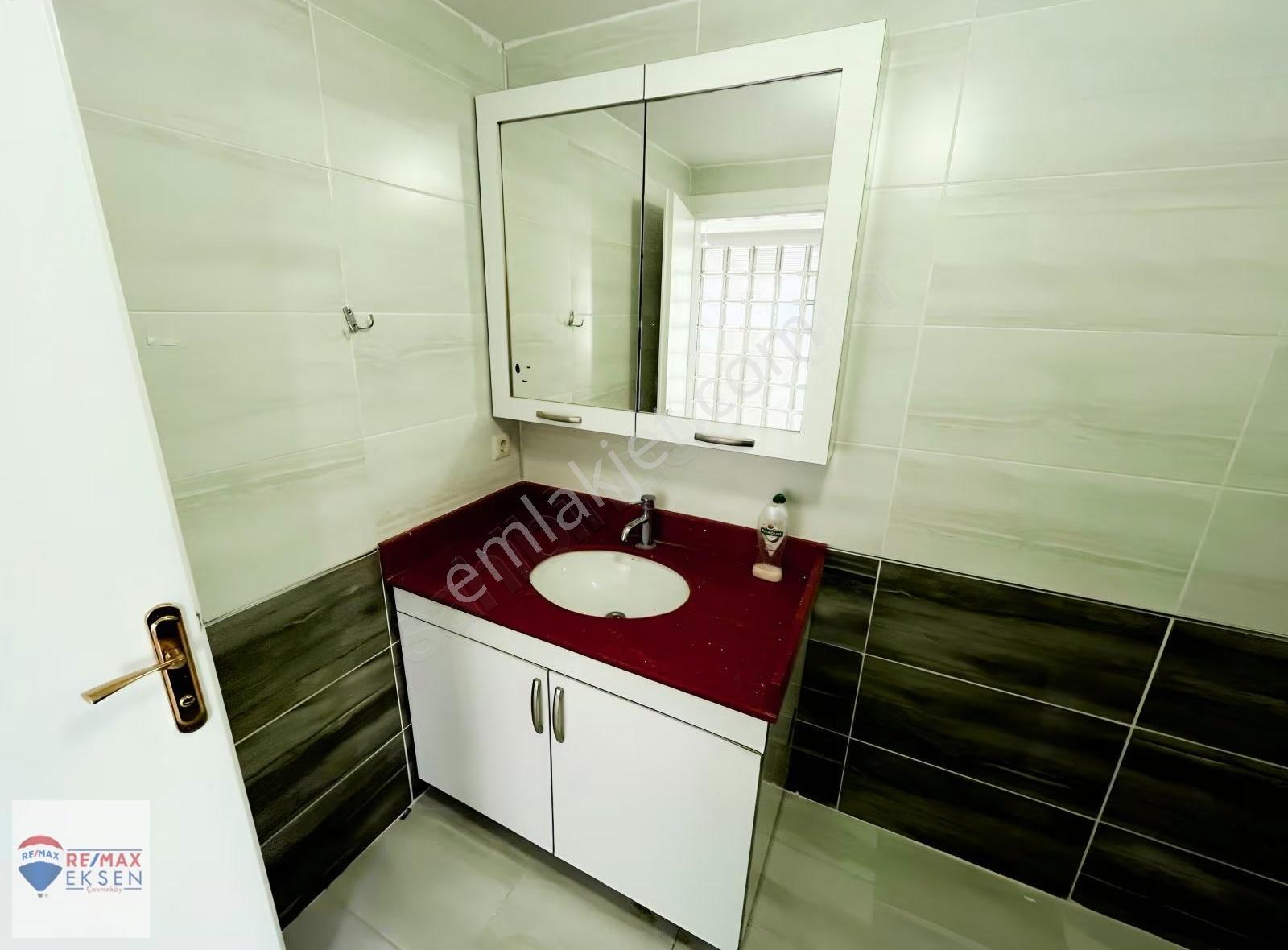 Sancaktepe Sardunya Evlerinde Kiralık 4+2 Dubleks Daire - Görsel 22