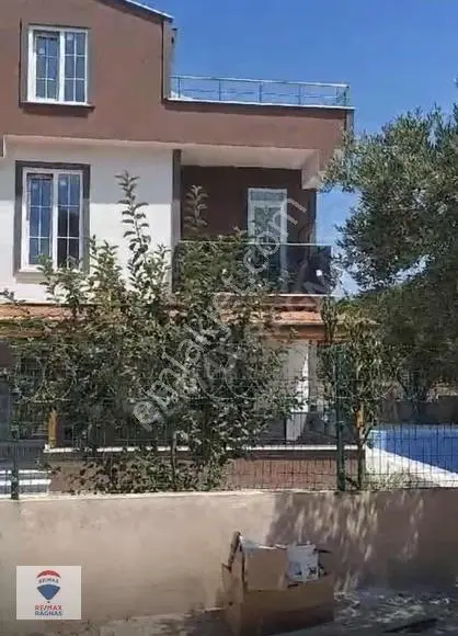 Avşa Adasında Denize Yürüme Mesafesi Havuzlu Satılık Villa - Görsel 5