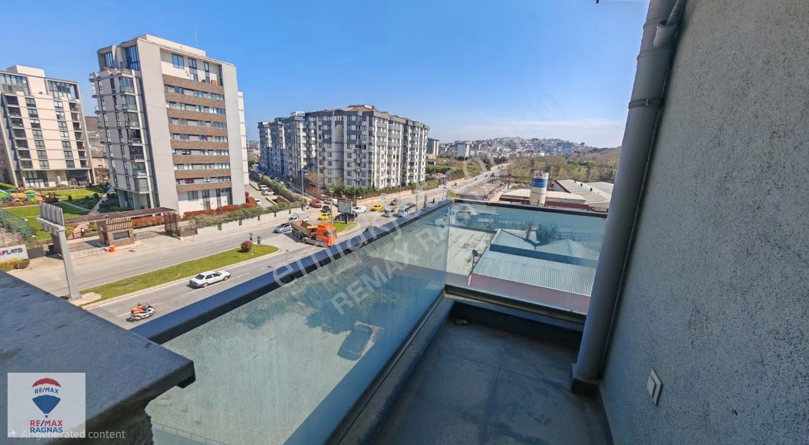 Çekmeköy Taşdelen Site İçinde Balkonlu 2+1 Daire 85m² Kiralık - Görsel 10