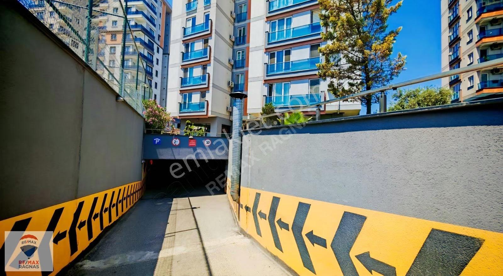 Çekmeköy Taşdelen Site İçinde Balkonlu 2+1 Daire 85m² Kiralık - Görsel 11