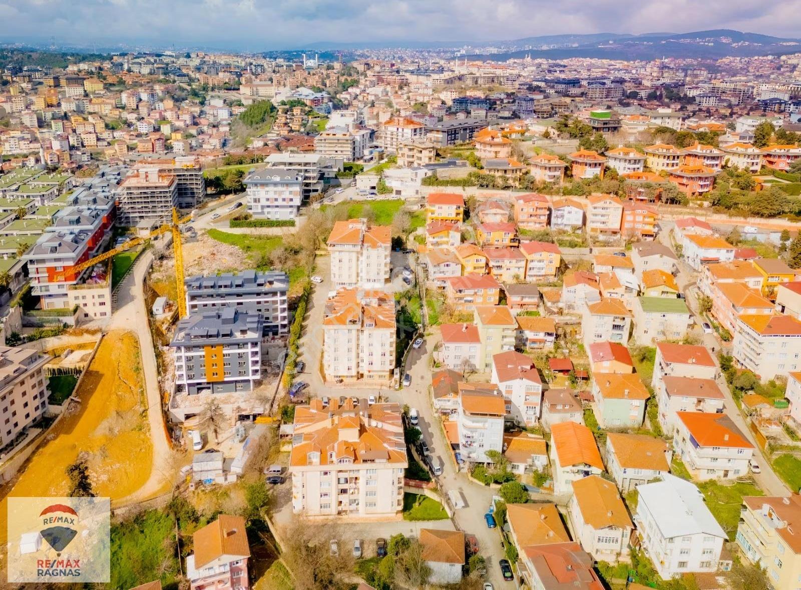 Çengelköy'de Bahar Sitesinde; Kiralık 3+1 Kiralık Ara Kat Daire - Görsel 18