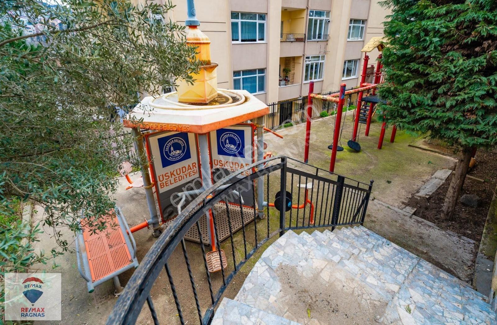 Çengelköy'de Bahar Sitesinde; Kiralık 3+1 Kiralık Ara Kat Daire - Görsel 15