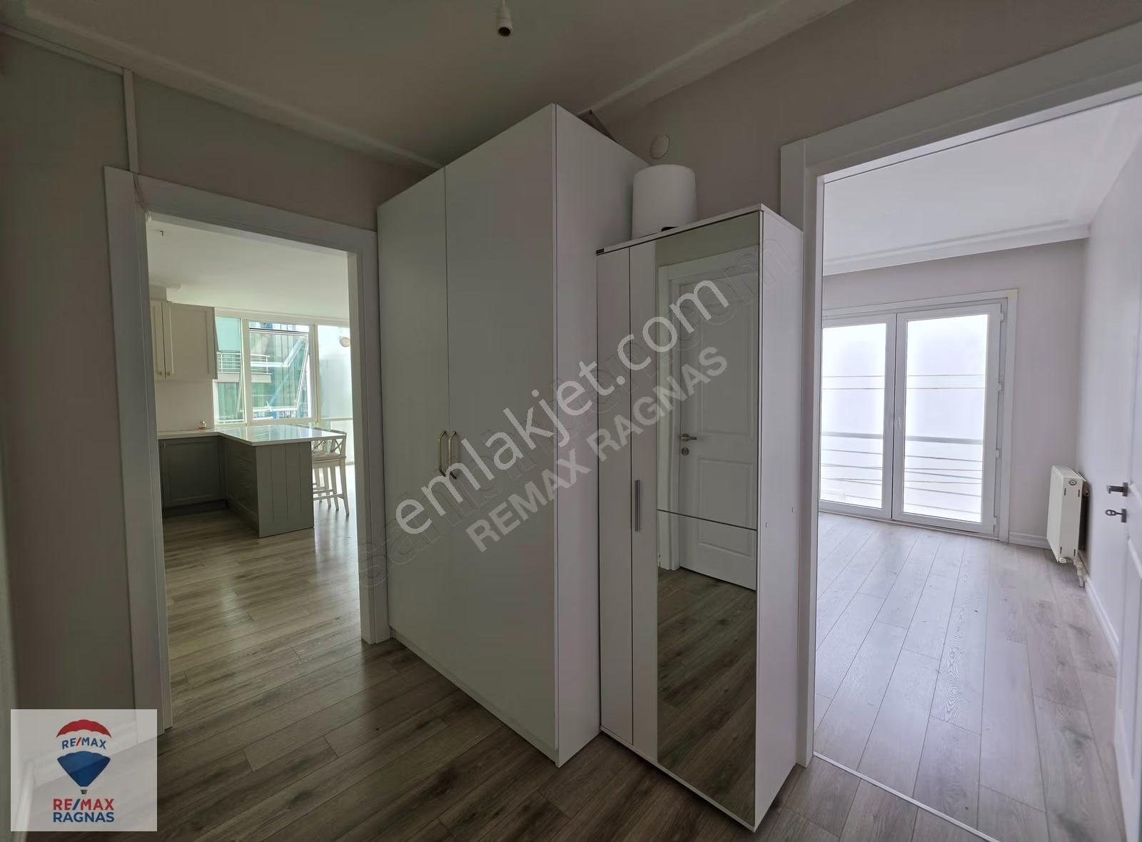 Dap Space Centerda Havuz Manzaralı Güneş Alan 2+1 - Görsel 25