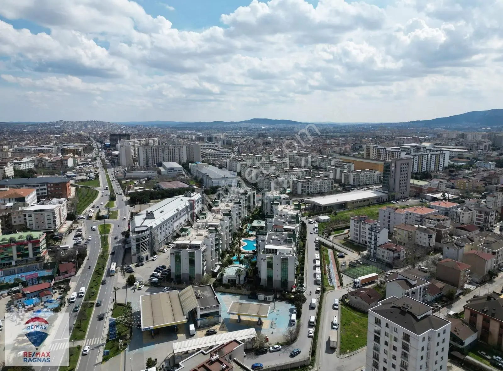 Dap Space Centerda Havuz Manzaralı Güneş Alan 2+1 - Görsel 5
