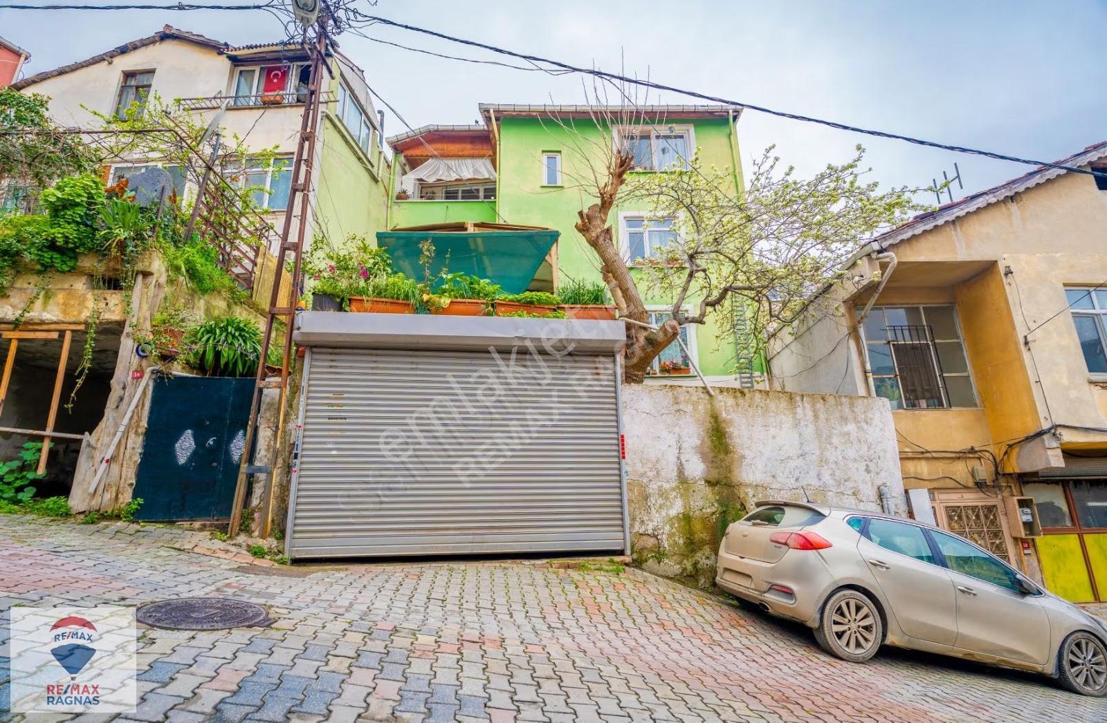 Çengelköy De Satılık 3+1 Daire - Görsel 8