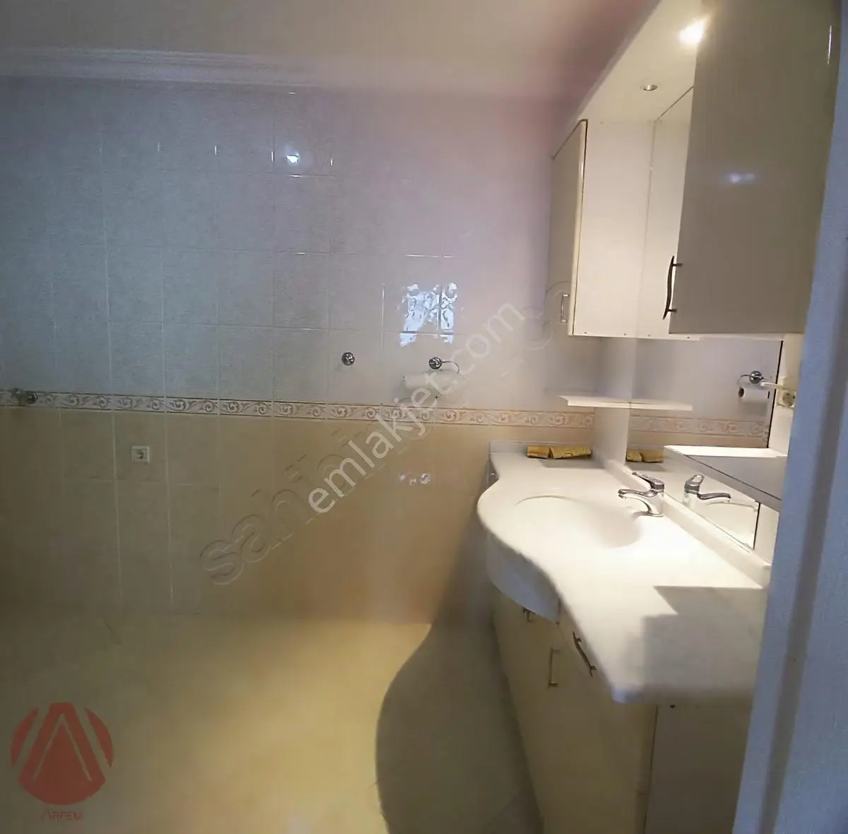 Birlik Mahallesi 450.cad.yakını, Katta, 4+1, Kiralık Daire... - Görsel 2