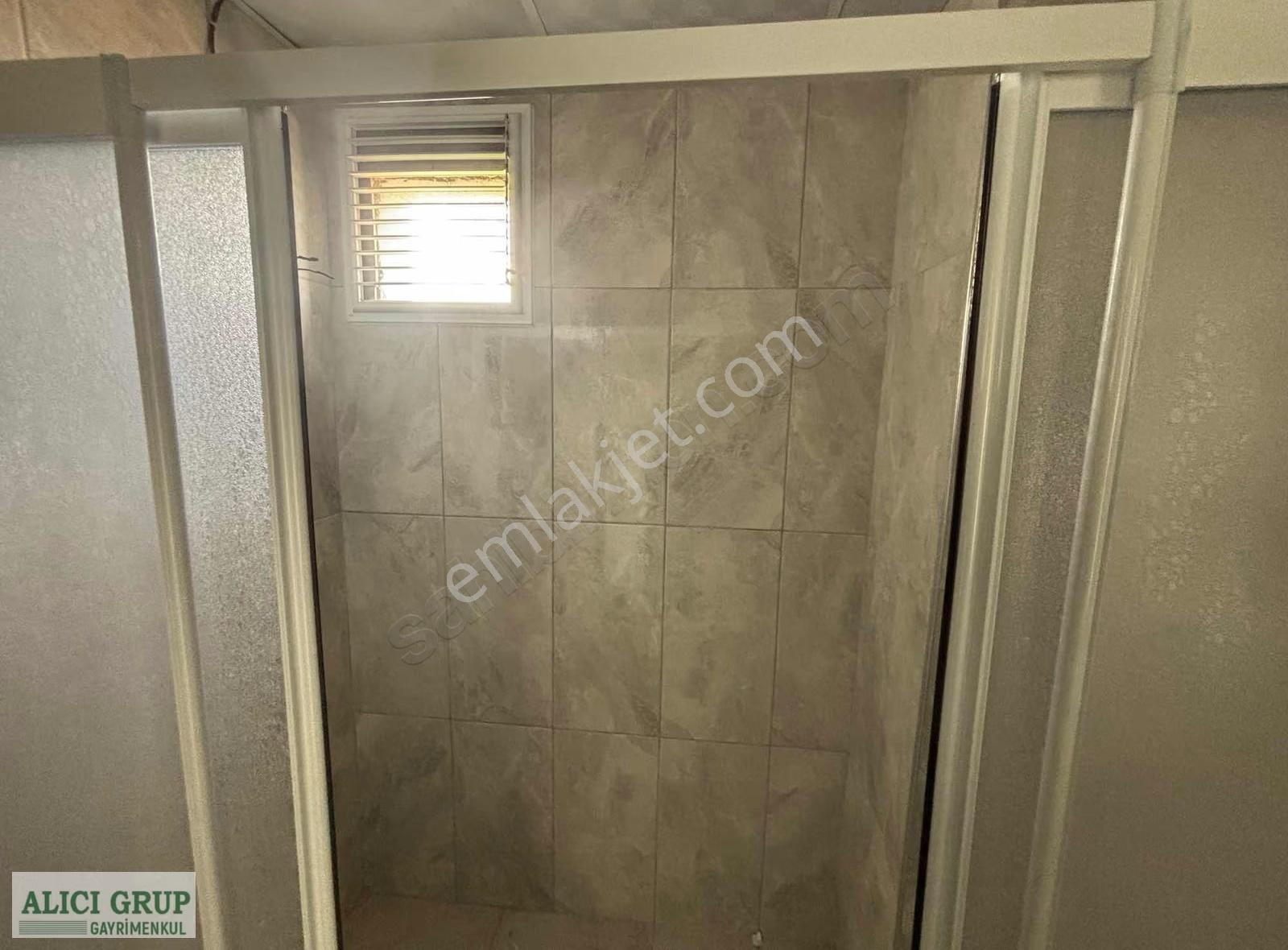 #yeşiltepe Mah. Geniş Oturum Kiralık 1+1 Daire - Görsel 4