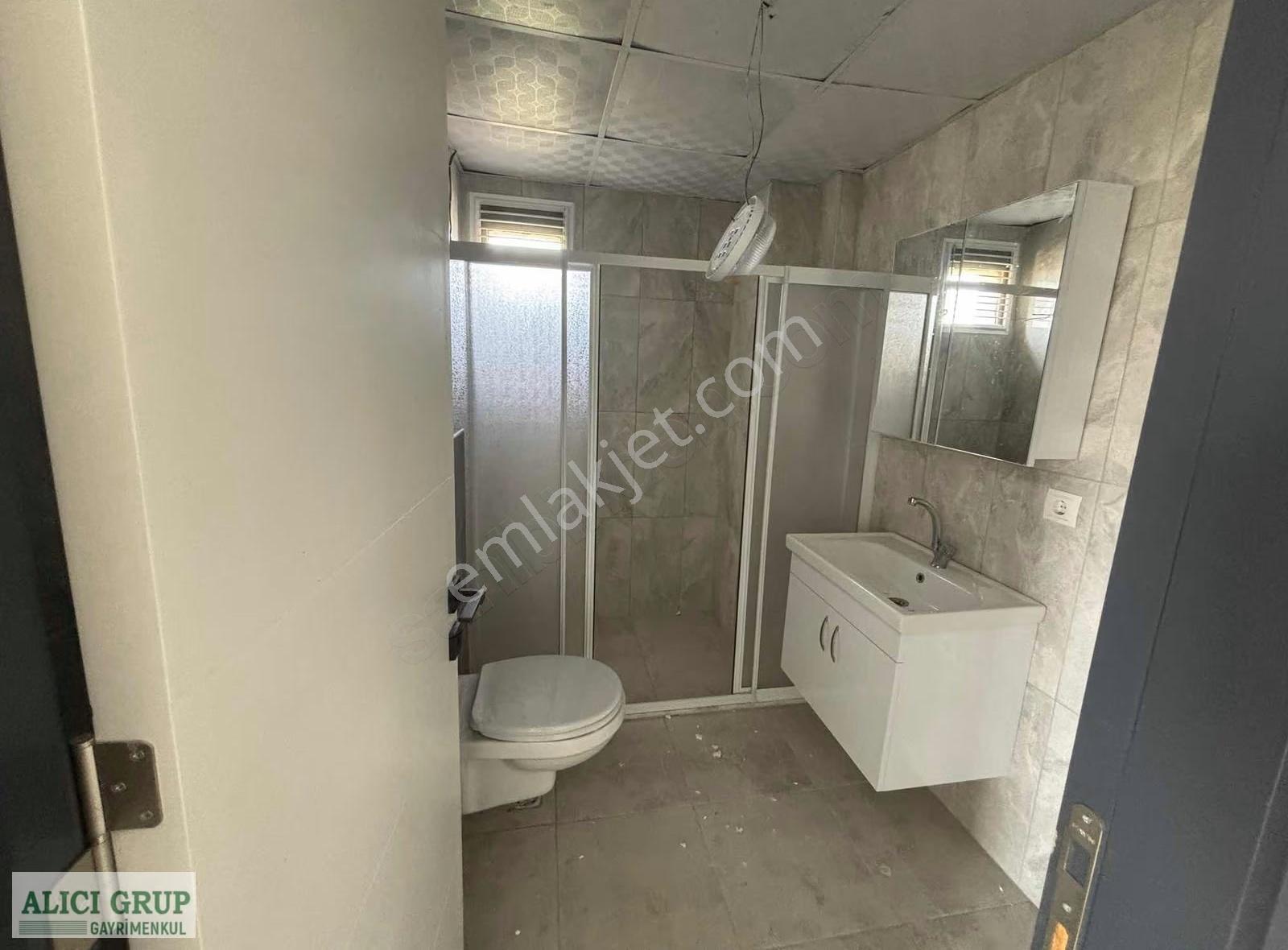 #yeşiltepe Mah. Geniş Oturum Kiralık 1+1 Daire - Görsel 5