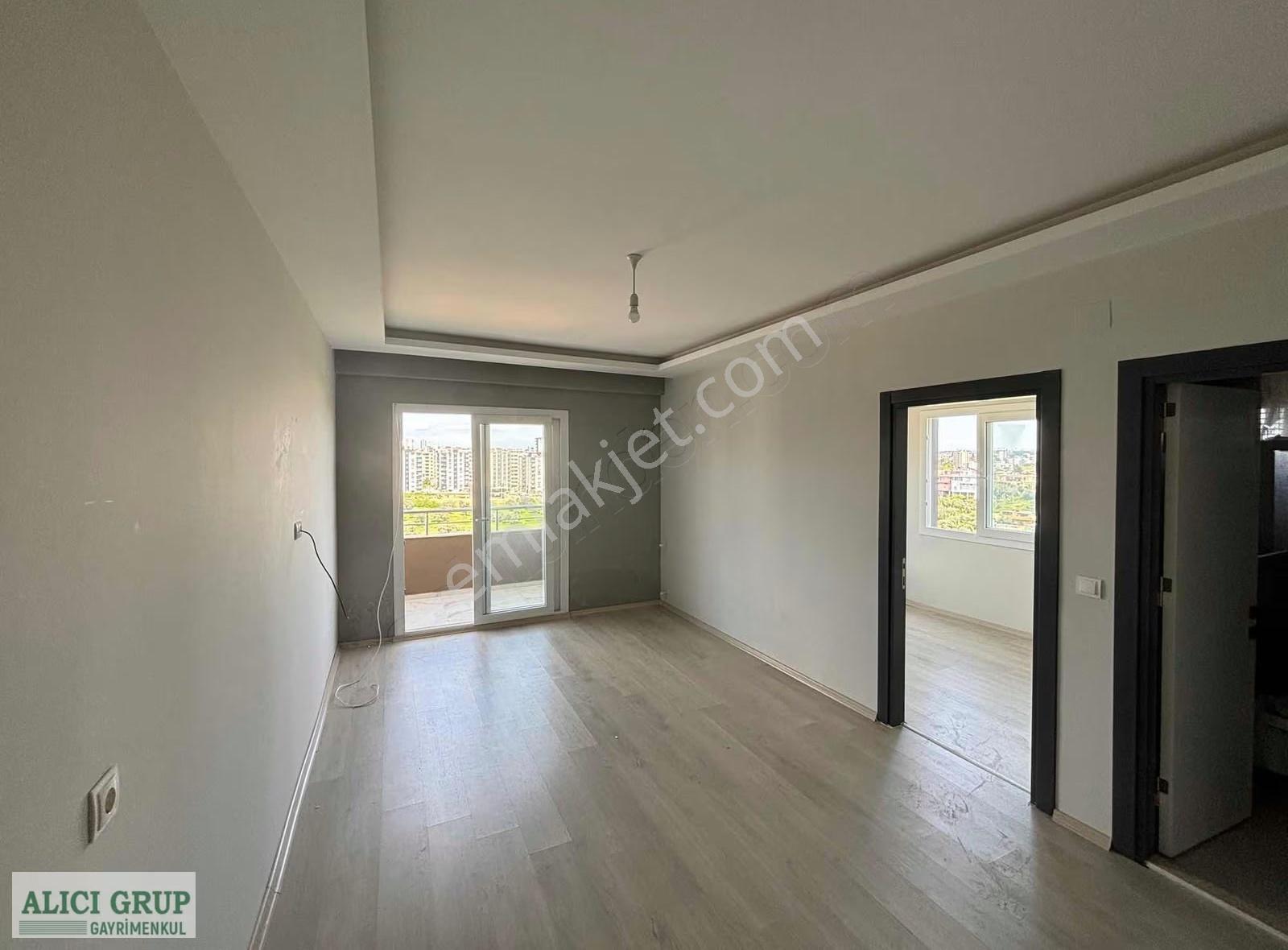#yeşiltepe Mah. Geniş Oturum Kiralık 1+1 Daire - Görsel 6
