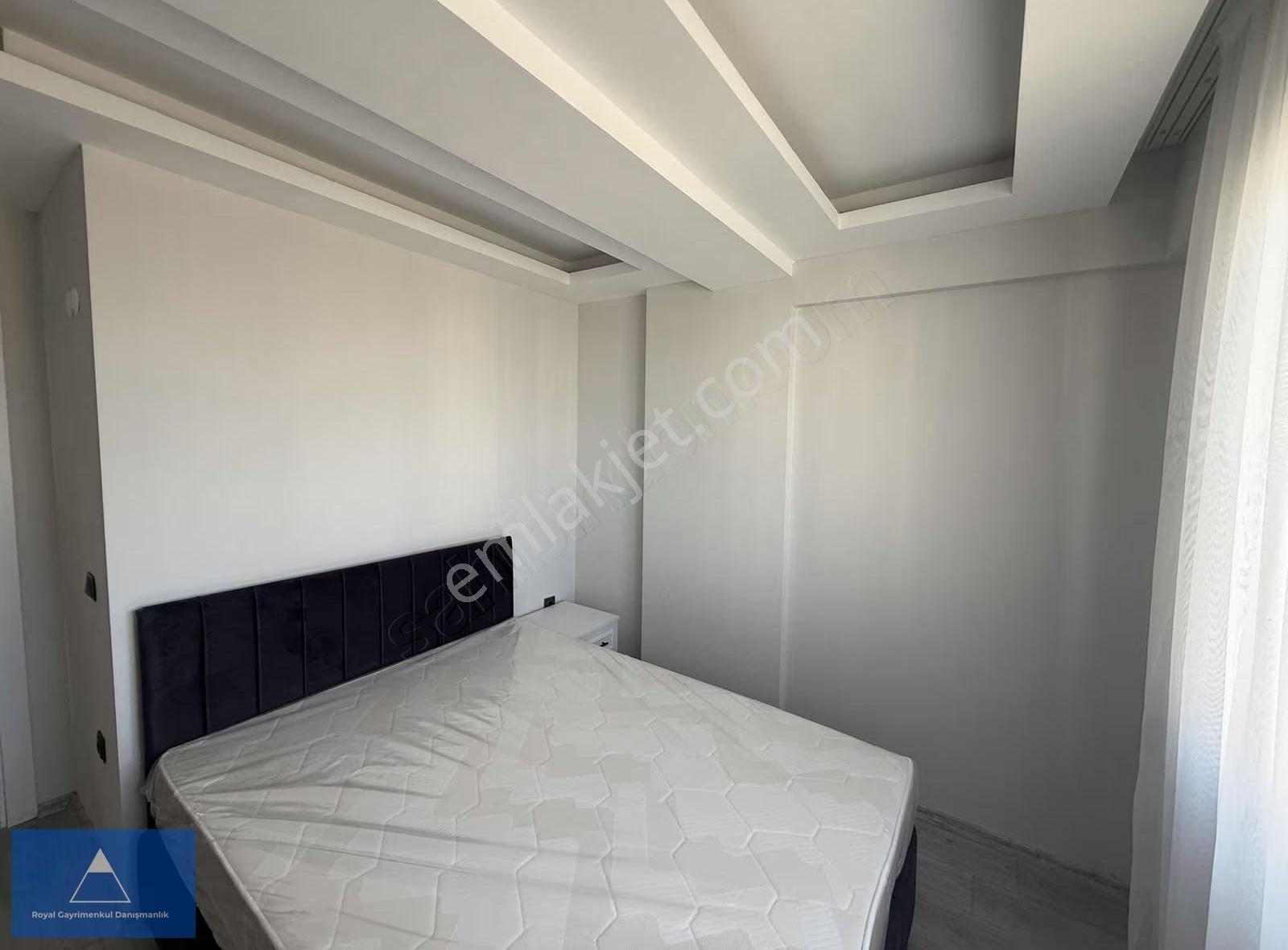 Toplu Konut Bulvarına Cephe Sıfır Eşyalı Kiralık 1+1 - Görsel 8
