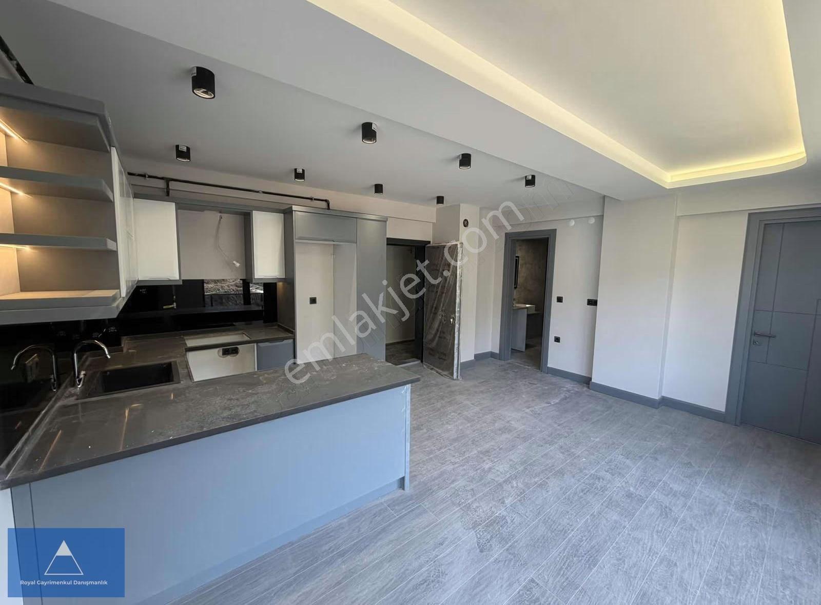 Atakum İncesu İnci Palas'ta Prestijli 1+1 Daire - Sahile 200 Mt. - Görsel 7