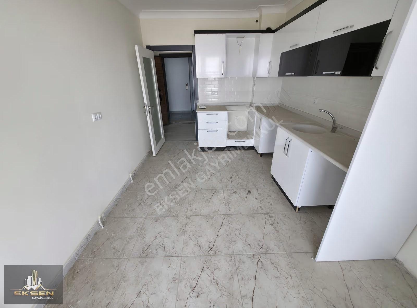 Eksen Gayrimenkul'den Manzaralı 3+1 Önü Açık Site Dairesi - Görsel 28