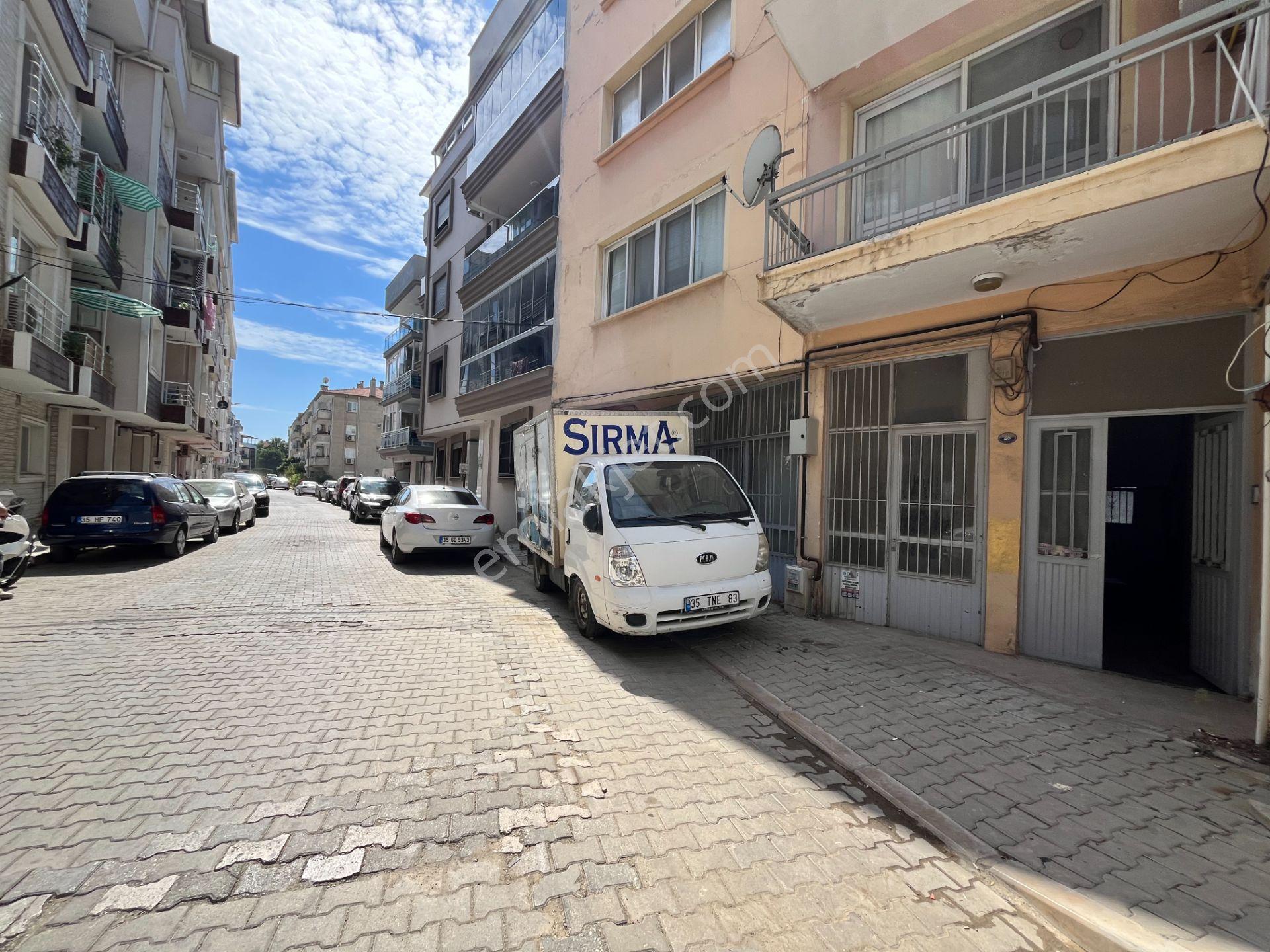 Seferihisar Hıdırlık’ta Merkezi Konumda Kiralık Dükkan - Görsel 2