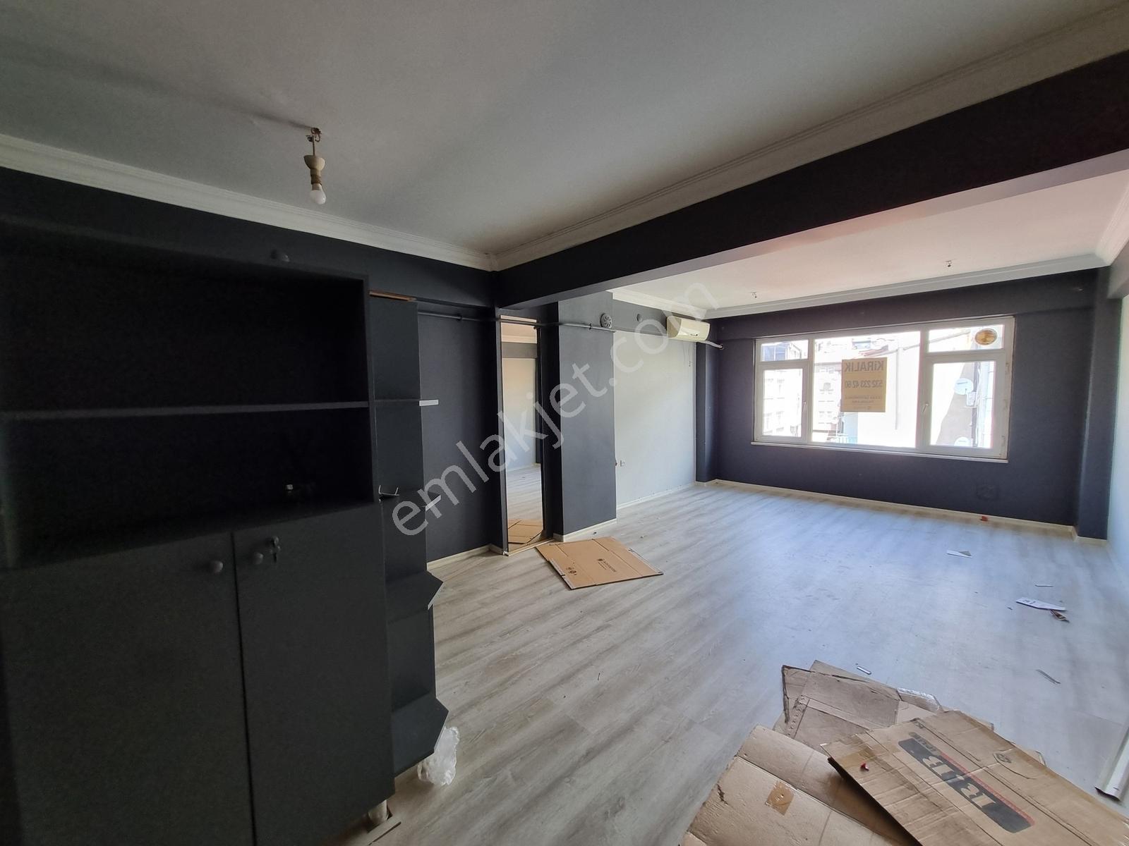 İzmit Merkez Hafız Şerif Sokakta Kiralık Ofis - Görsel 15