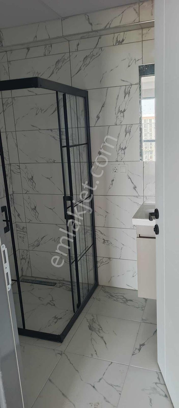 Turgutlu Prestij Sitesinde 2+1, Ebeveyn Banyolu Kiralık Daire - Görsel 5