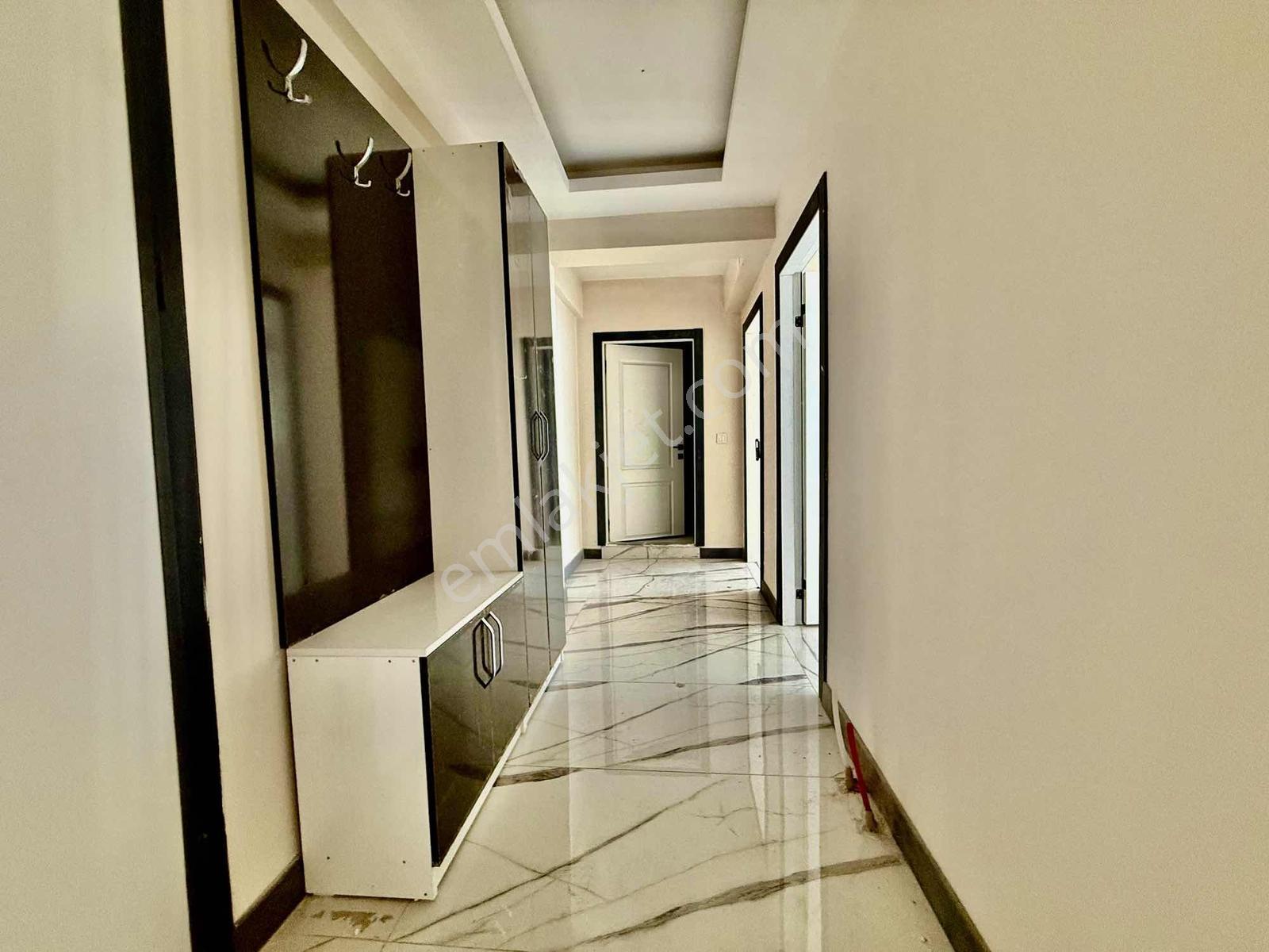 Avantaj'dan Yenibayındır'da Cadde Dibi Site İçin'de 3+1 Lüxdaire - Görsel 21