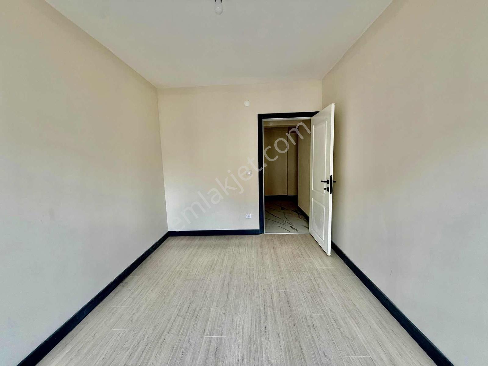 Avantaj'dan Yenibayındır'da Cadde Dibi Site İçin'de 3+1 Lüxdaire - Görsel 24