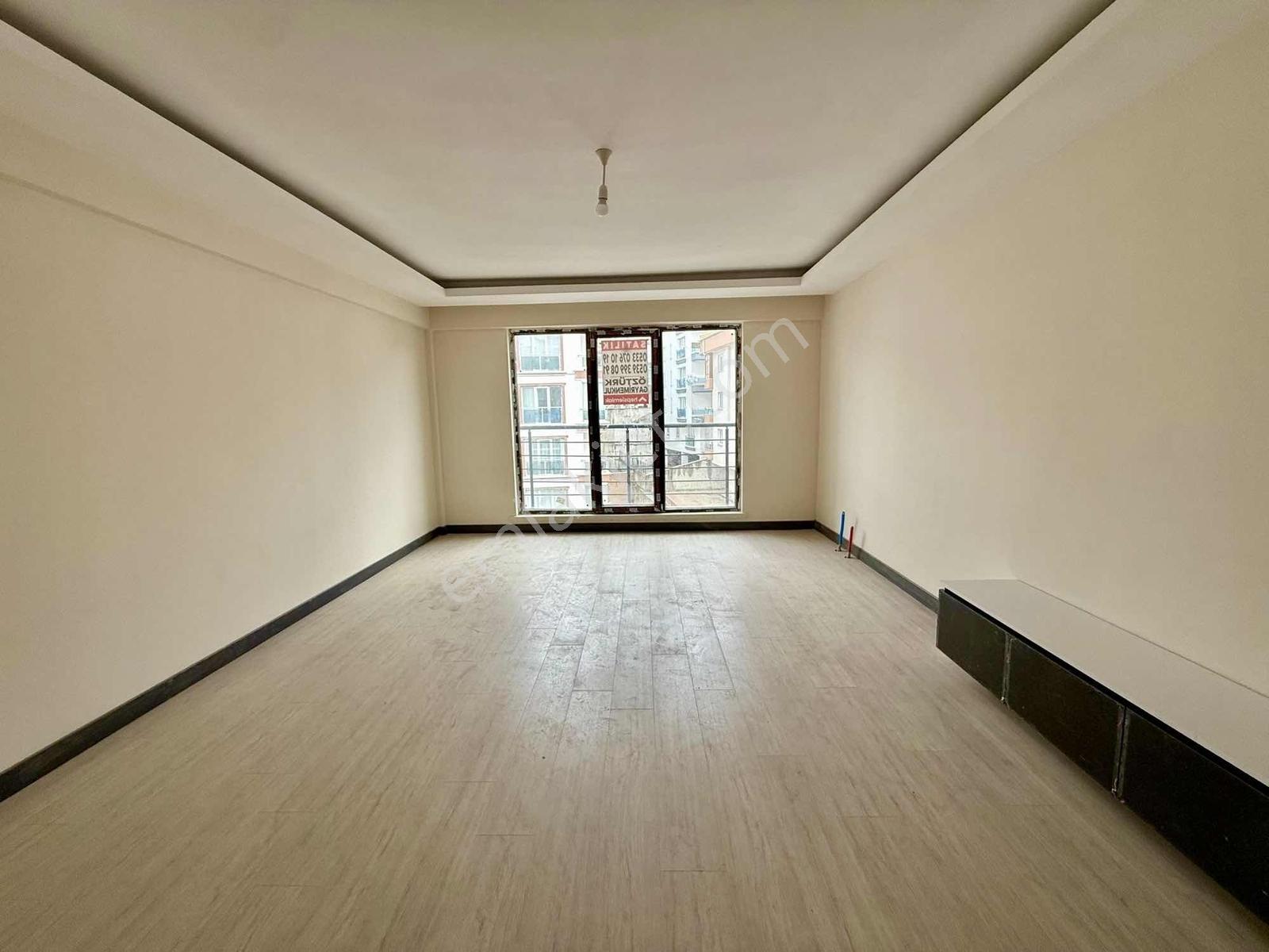 Avantaj'dan Yenibayındır'da Cadde Dibi Site İçin'de 3+1 Lüxdaire