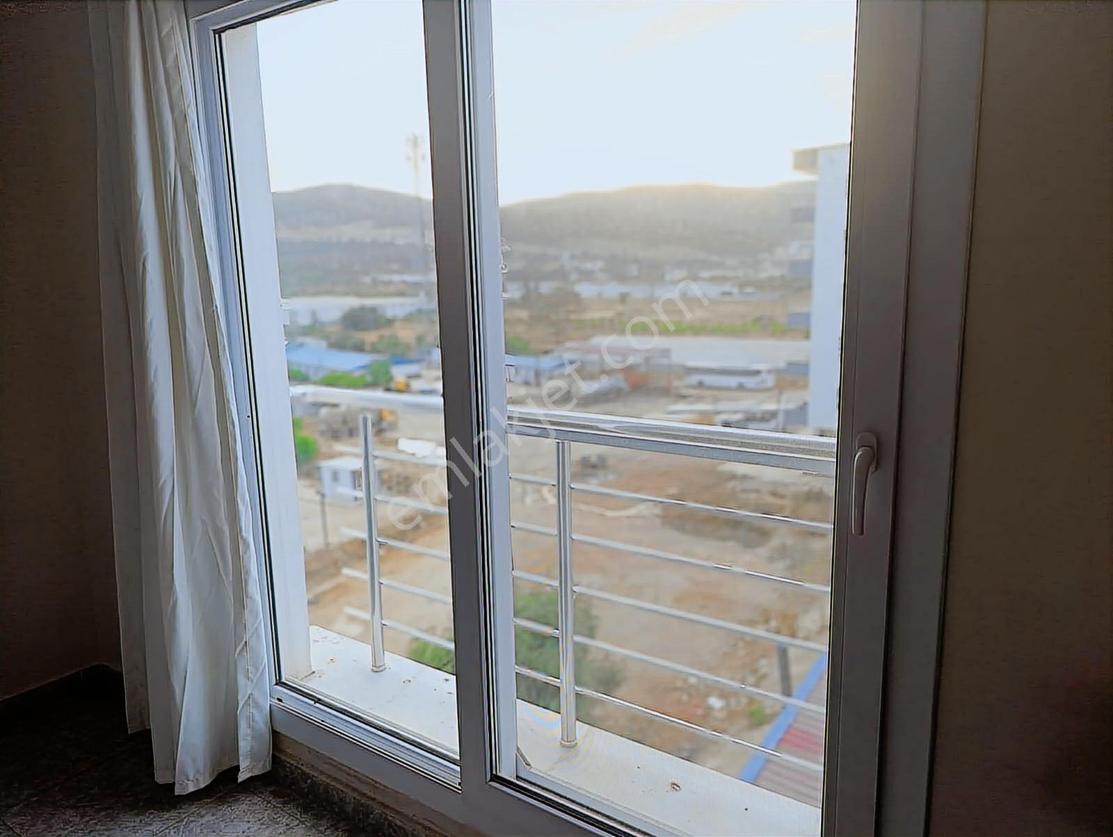 Karakuş Emlaktan Gülnar Büyükecelinde Ful Eşyalı Satılık Daire - Görsel 15