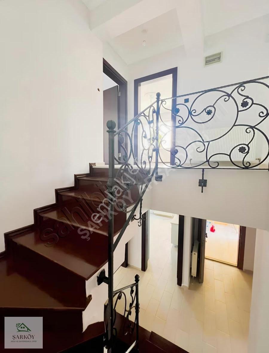 Hürriyet Mh. Nin En İşlek Caddesinde Kiralık Müstakil Villa - Görsel 2