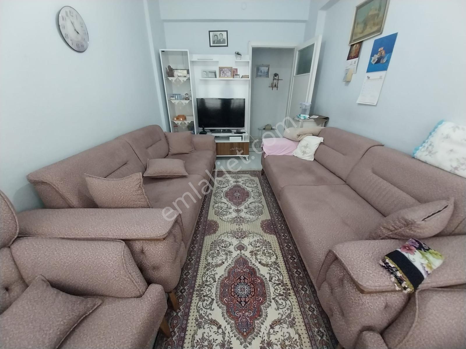 İhsaniye Kırım Cad. Köşe Bina Çarşıda Arakat Satılık 3+1 Daire - Görsel 7