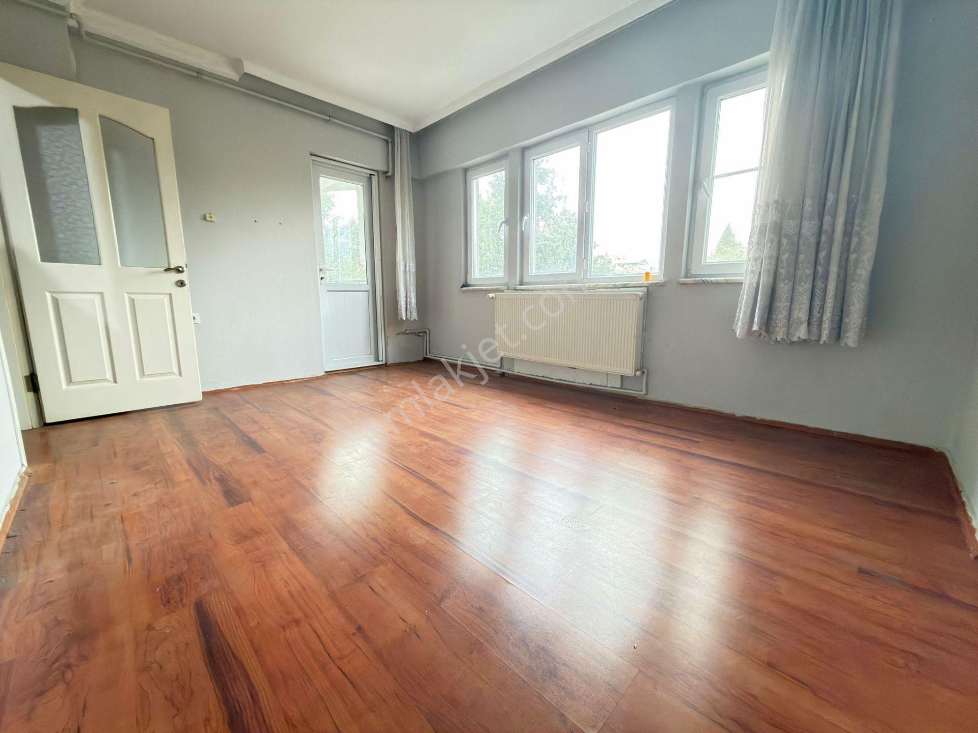 🏡 Göl-san Gayrimenkul’den 🏡 Zafer Mahallesinde Doğalgazlı Arakat 3+1 Satılık !!! - Görsel 9