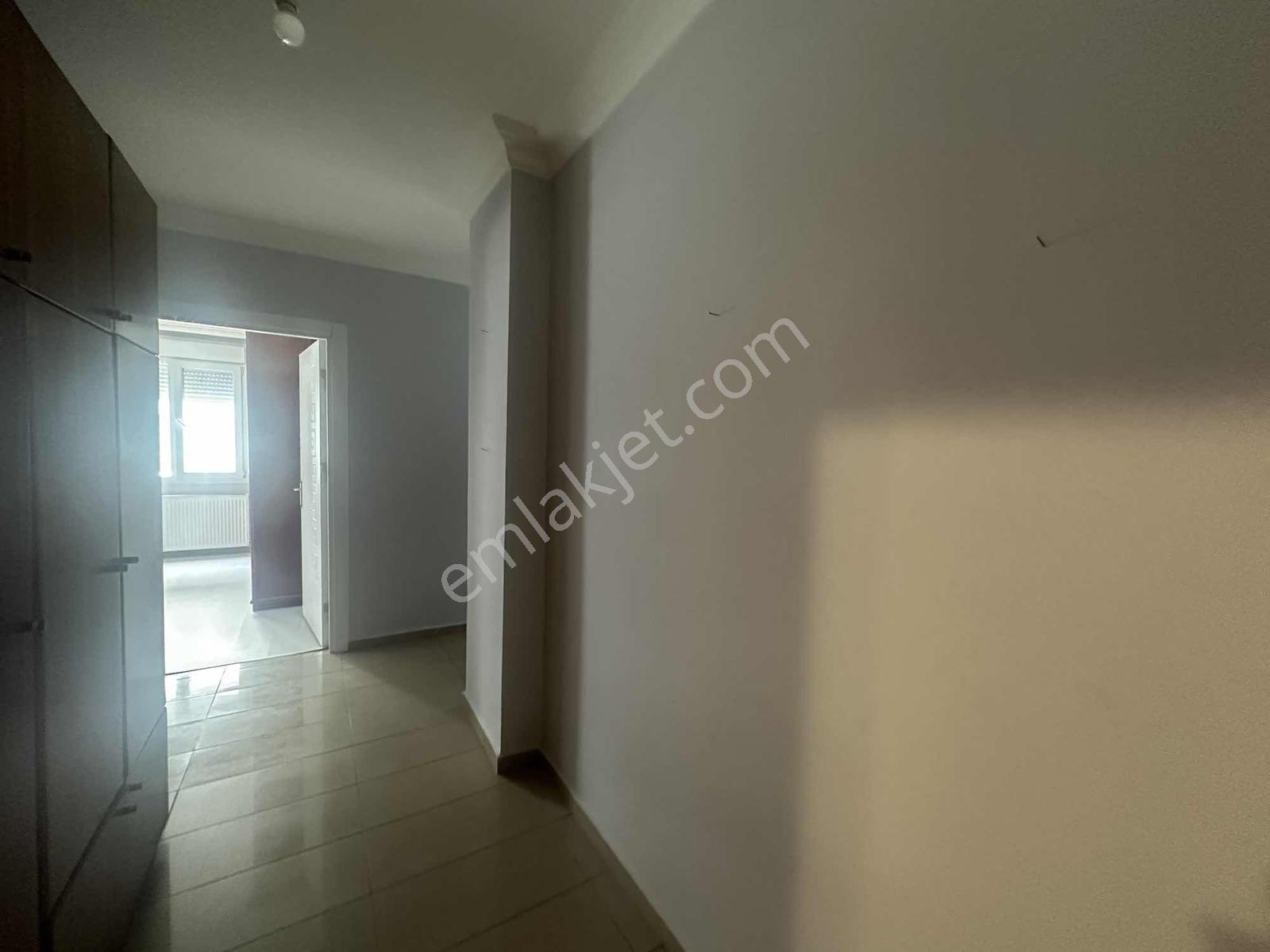 Altınkum Emlak'tan Sarımsaklı'da Merkezi Kaloriferli 3+1 Kiralık - Görsel 28