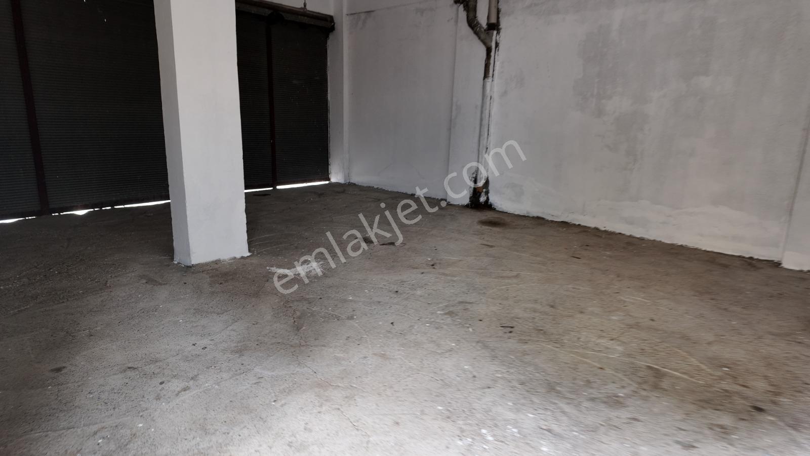 Karşıyakada 70 M² Çift Cepheli Kepenkli Dükkan Depoya Uygun - Görsel 11