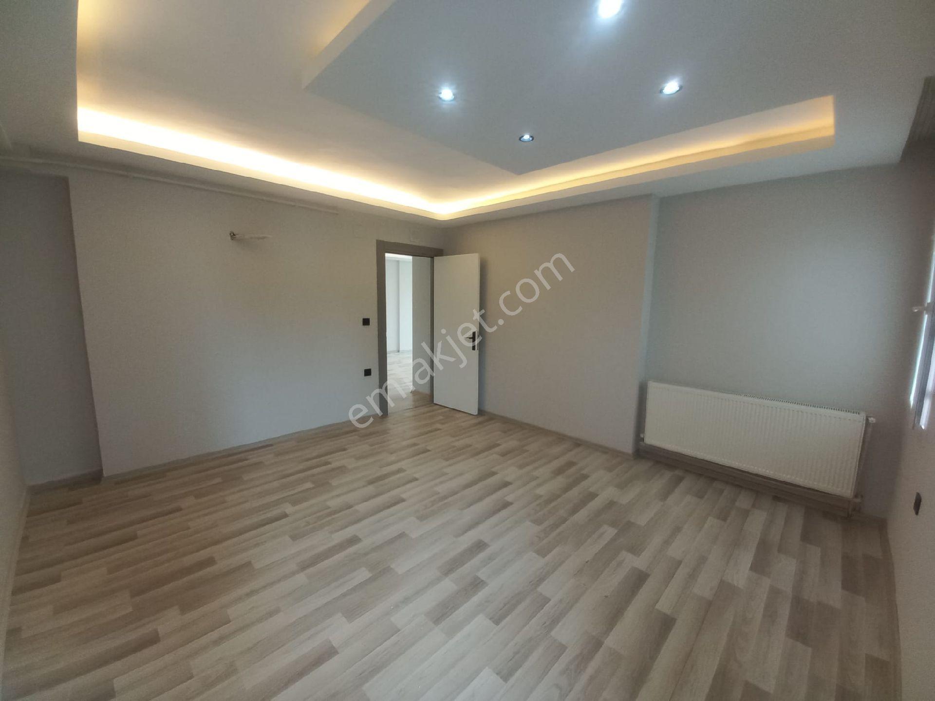Hayalpark Civ. 2+1 G.odalı Kombili Ankastreli Full Yapılı - Görsel 13