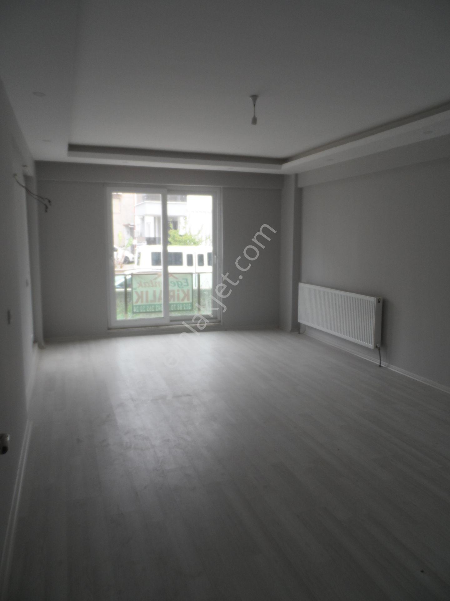 Nazilli Ege Emlak Ofisinden Yeşil Mah. Site İçerisinde Doğalgaz Kombili Kiralık Daire - Görsel 12
