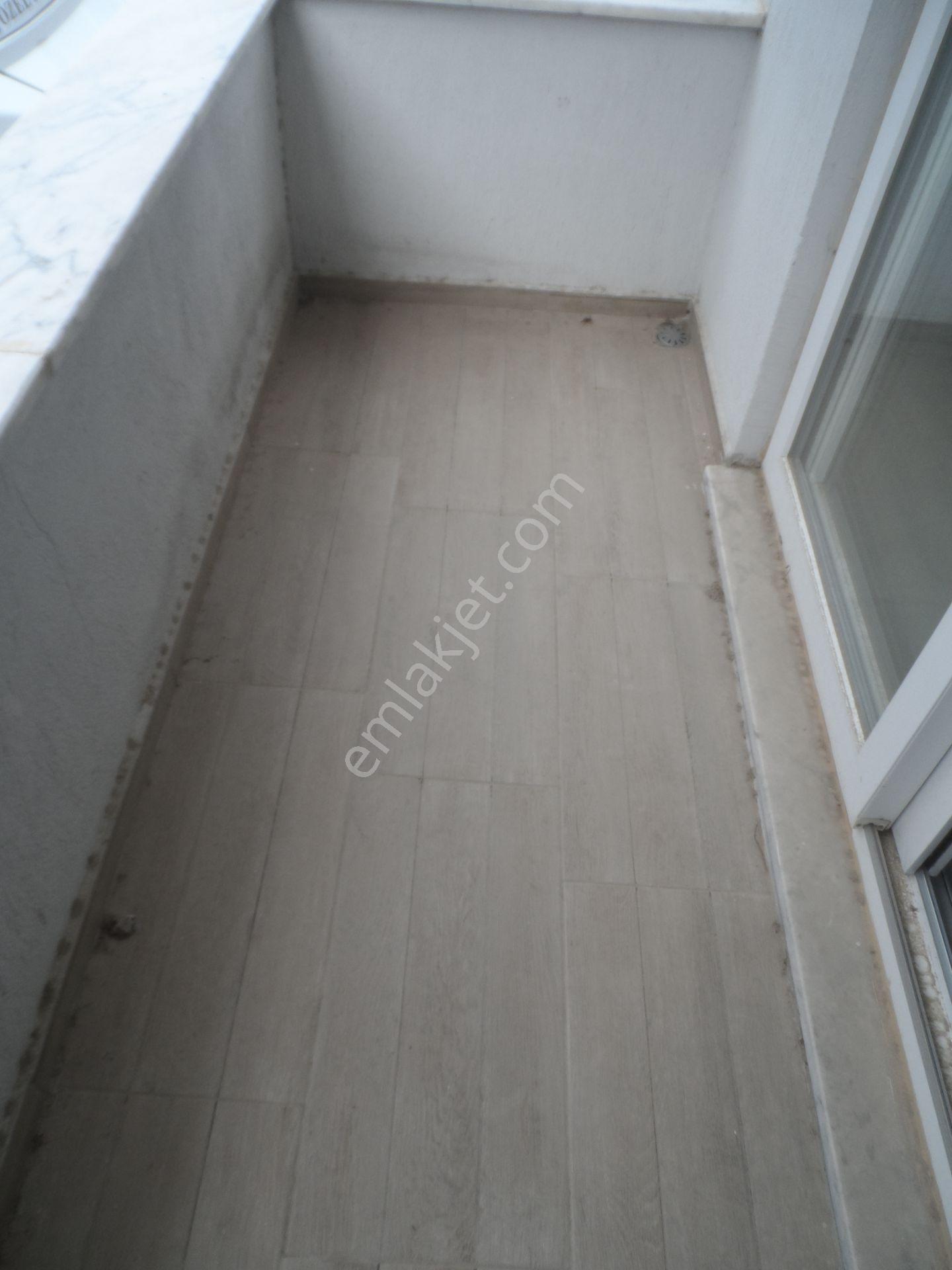 Nazilli Ege Emlak Ofisinden Yeşil Mah. Site İçerisinde Doğalgaz Kombili Kiralık Daire - Görsel 23