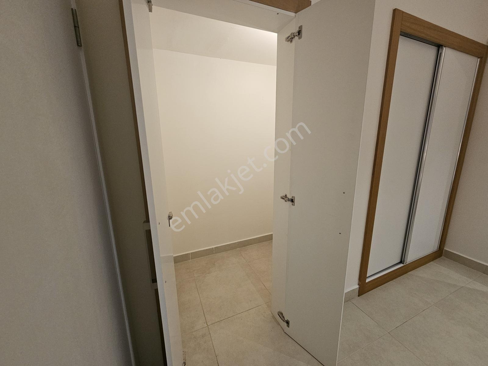 Kuşadası Ramada Resort'te Satılık Deniz Manzaralı 3+1 Rezidans - Görsel 12