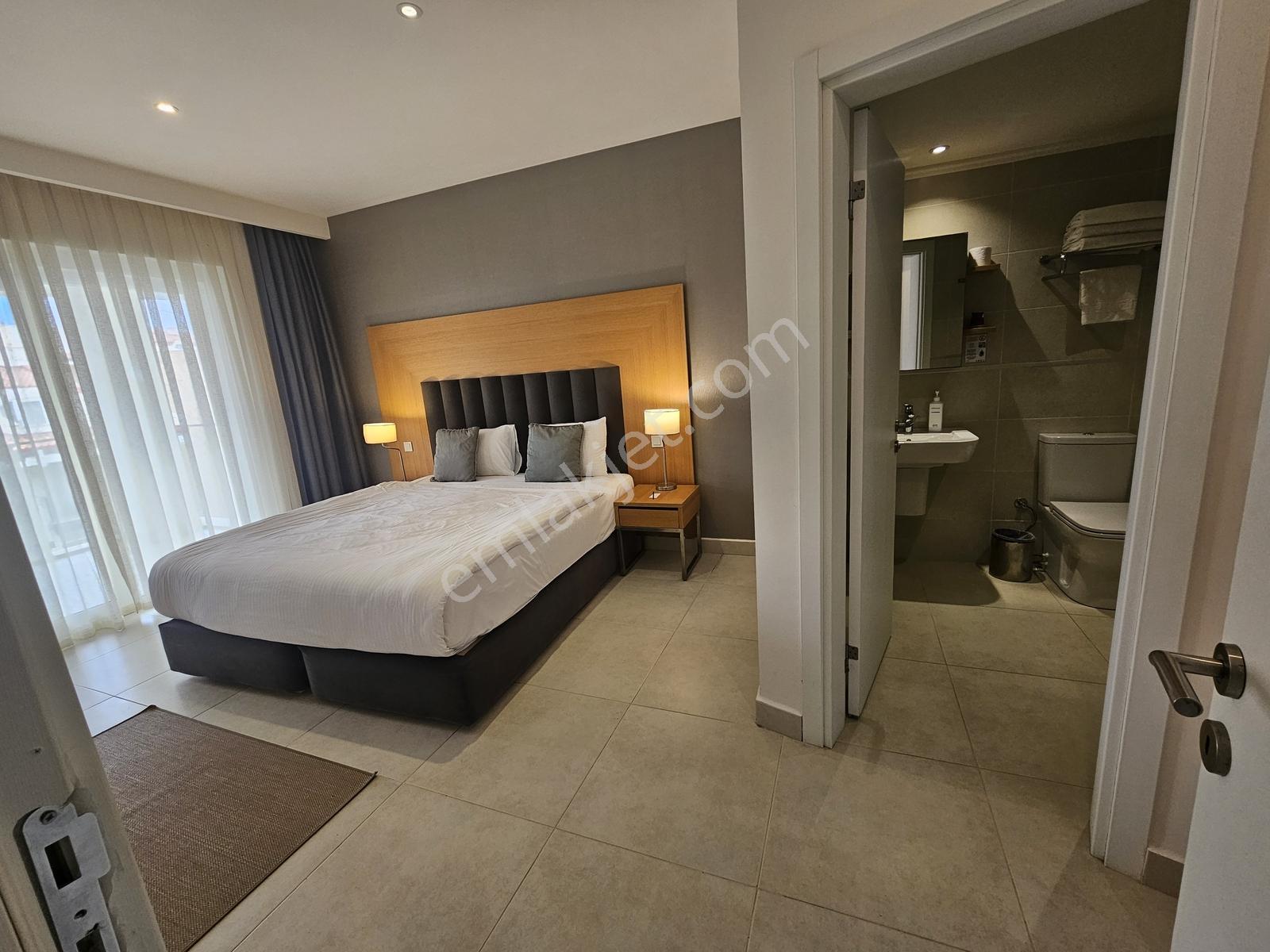 Kuşadası Ramada Resort'te Satılık Deniz Manzaralı 3+1 Rezidans - Görsel 14