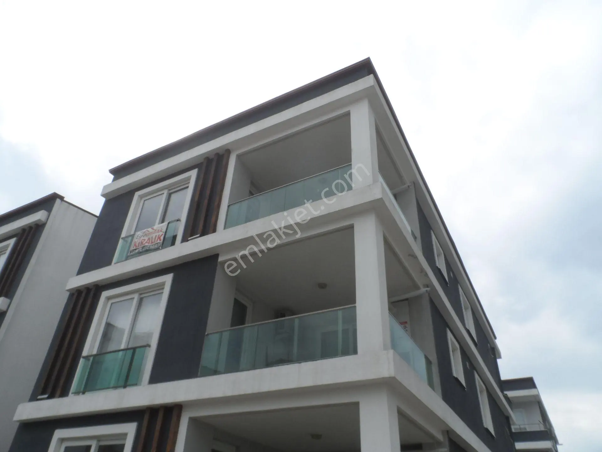 Nazilli Ege Emlak Ofisinden Yeşil Mah. Site İçerisinde Doğalgaz Kombili Kiralık Daire - Görsel 4