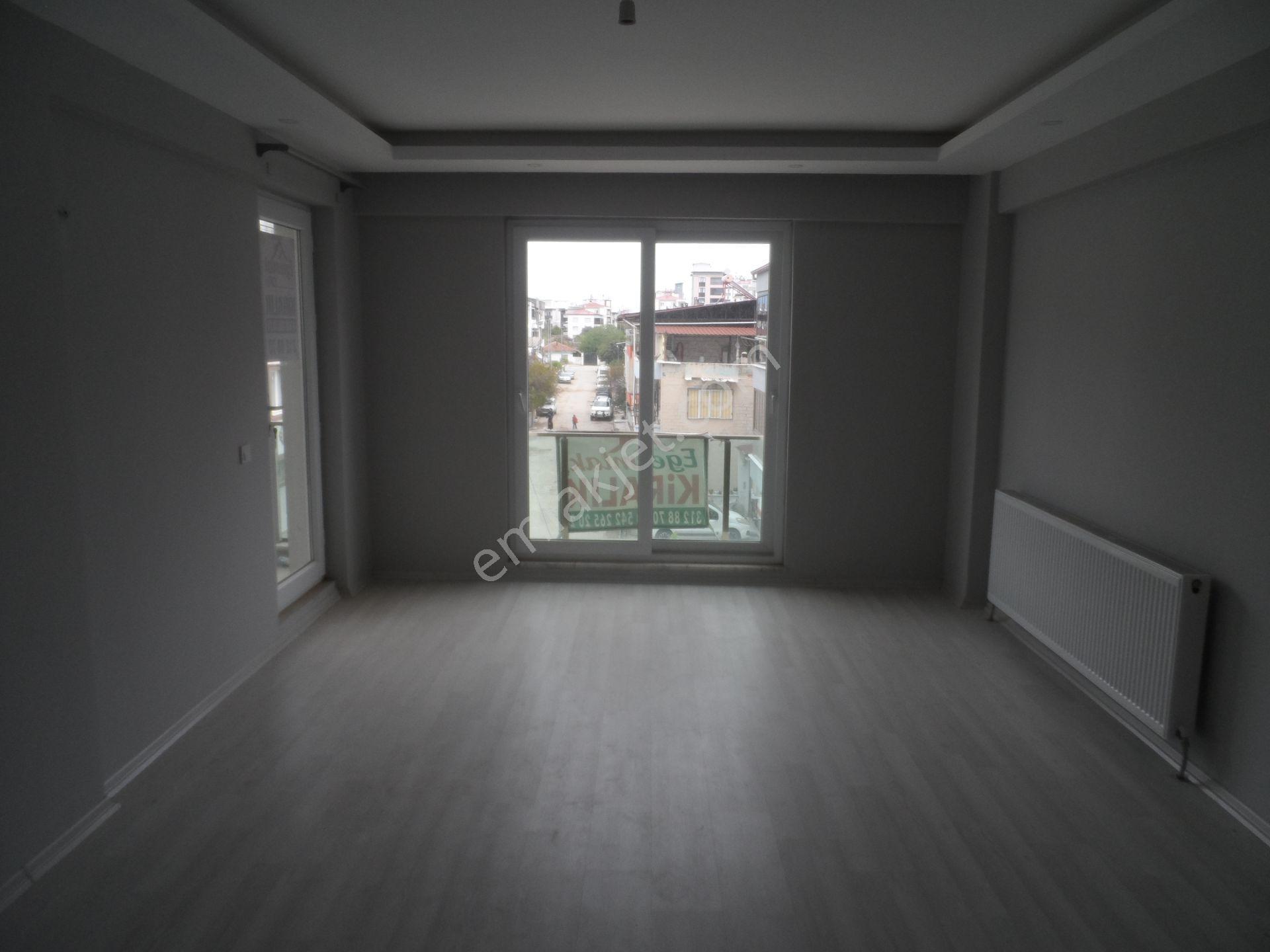 Nazilli Ege Emlak Ofisinden Yeşil Mah. Site İçerisinde Doğalgaz Kombili Kiralık Daire - Görsel 13