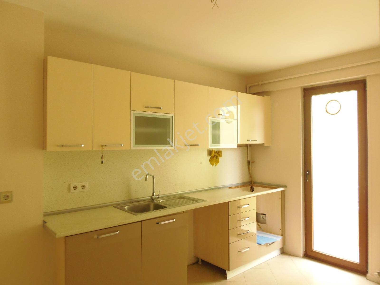 Sancaktepe Sarı Evler Çekmeköy Sarıevler Kiralık Güney Daire - Görsel 12