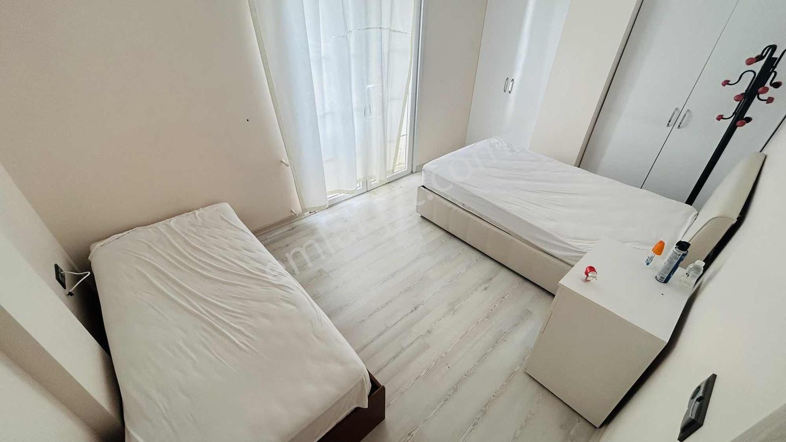 Leb-i Derya Denize Sıfır Site İçinde Geniş Bahçeli Lüx Villa - Görsel 19