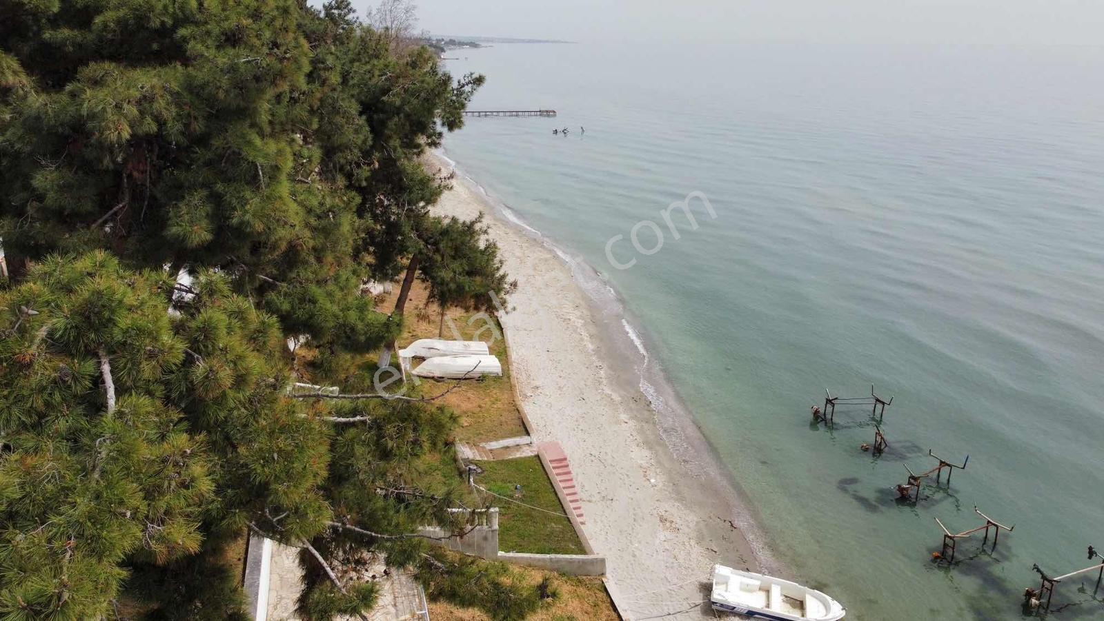 Leb-i Derya Denize Sıfır Site İçinde Geniş Bahçeli Lüx Villa - Görsel 9